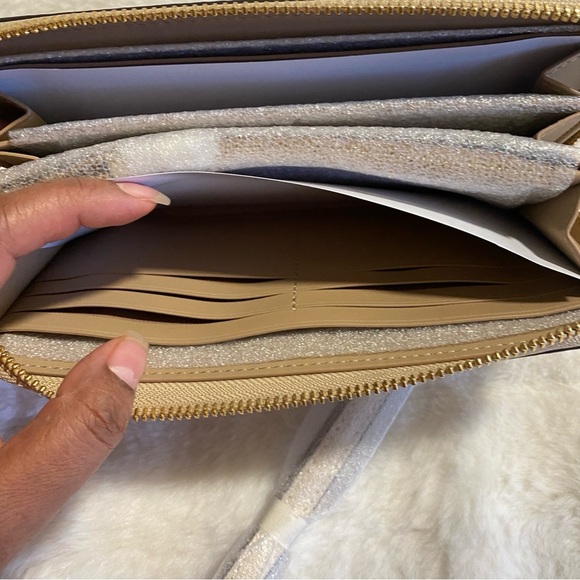 New Coach Slim Zip Wallet In Signature Canvas With Floral Print - Picture 6 of 7